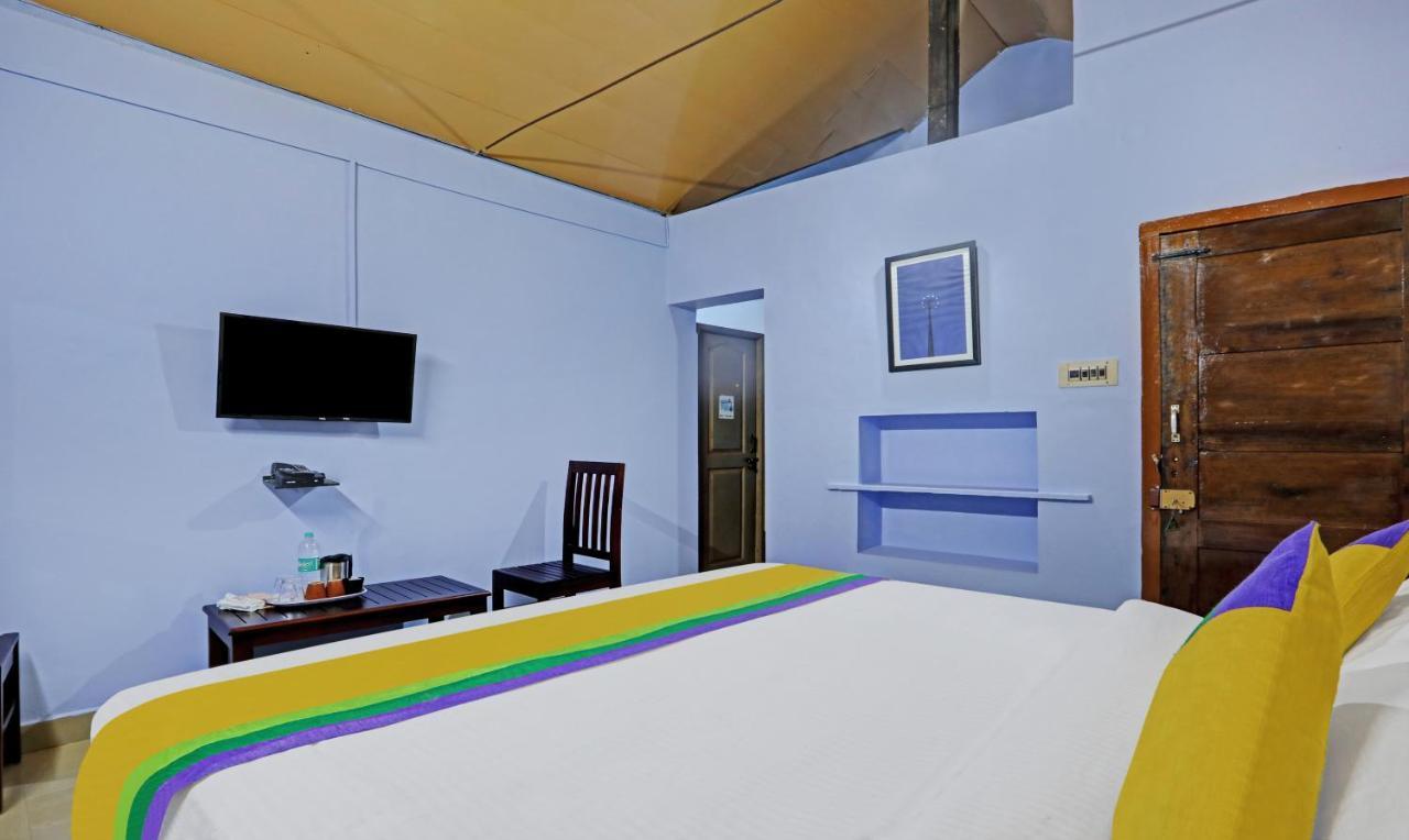 Hotel Allaranda Homestay 마디케리 외부 사진
